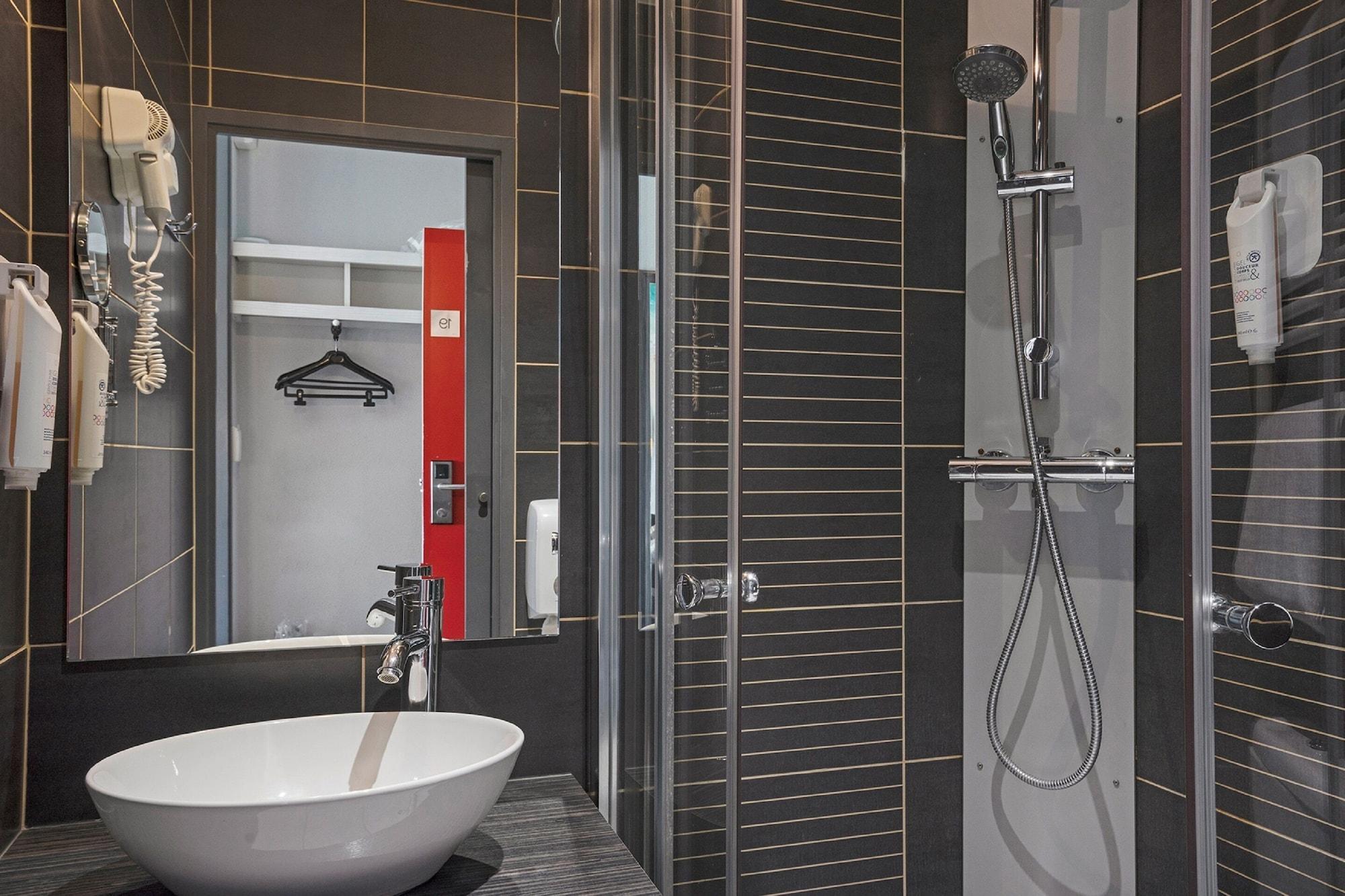 The Originals Boutique, Hotel Le Pillebois, Bourg-En-Bresse Nord Malafretaz 외부 사진